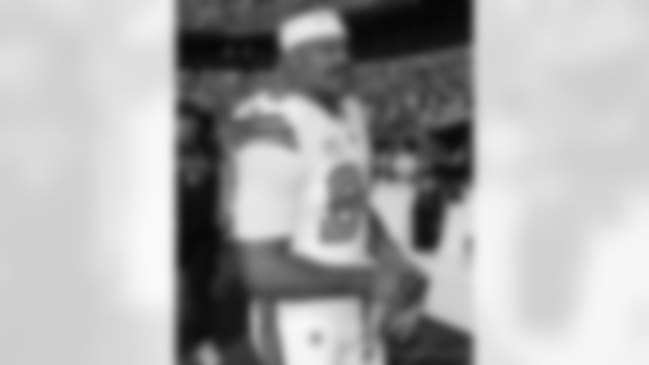 Check out the pregame photos from the New Orleans Saints game against the Carolina Panthers for Week 10 of the 2025 NFL season on Nov. 9, 2025 at Bank of America Stadium.