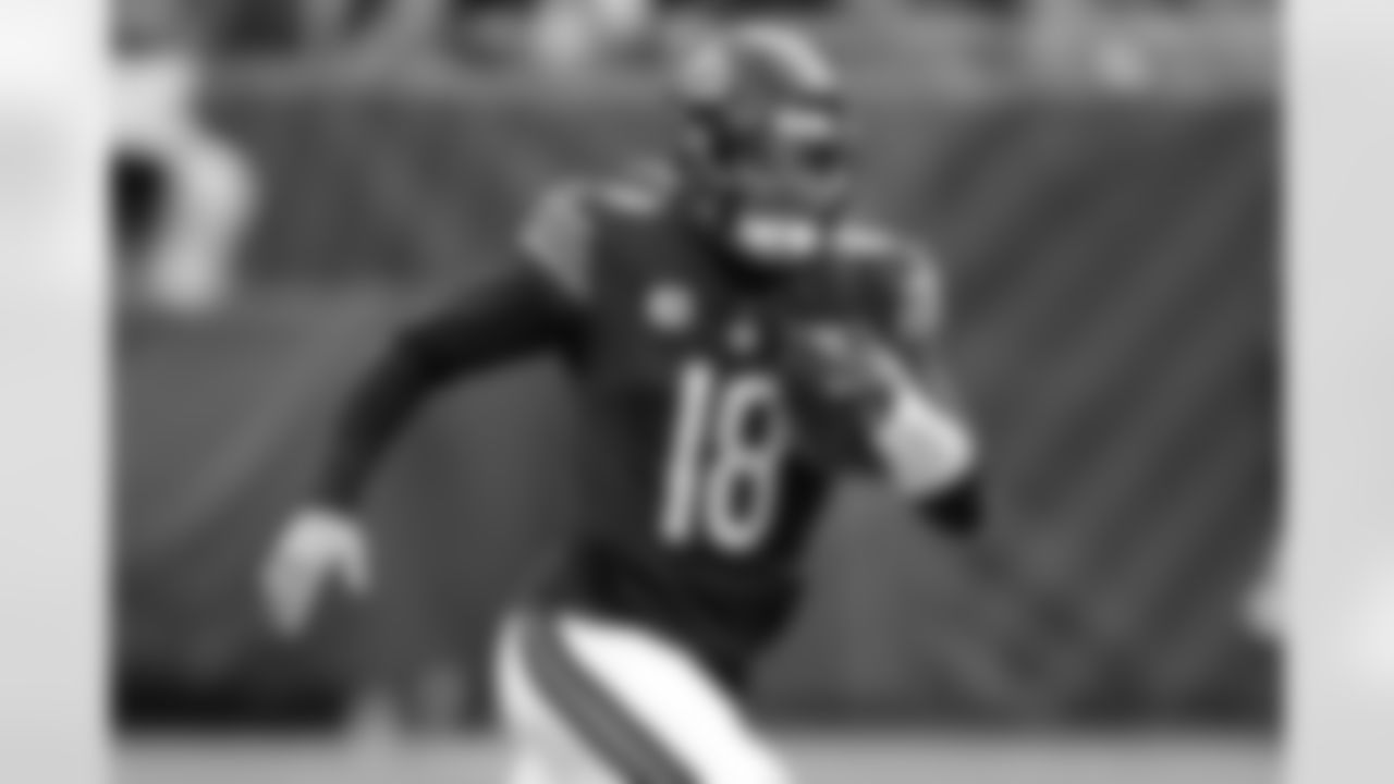 Week 7 at Chicago Bears quarterback Caleb Williams | Oct. 19, 2025