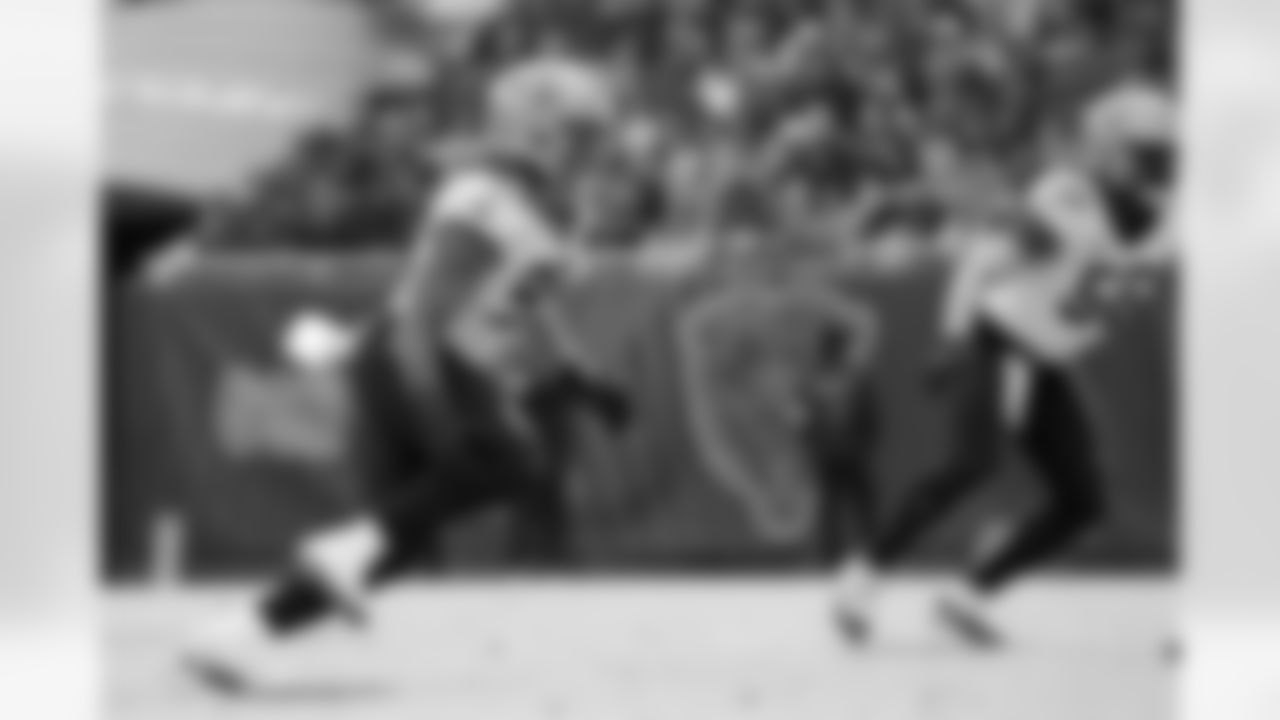 Check out the game action photos from the New Orleans Saints game against the Chicago Bears for Week 7 of the 2025 NFL season on Oct. 19, 2025 at Soldier Field.