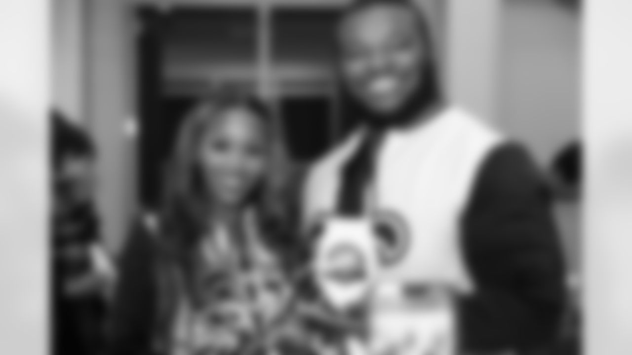 The New Orleans Saints teamed up with Blue Plate Mayo to host a Thanksgiving dinner on Thursday, November 16, 2023.