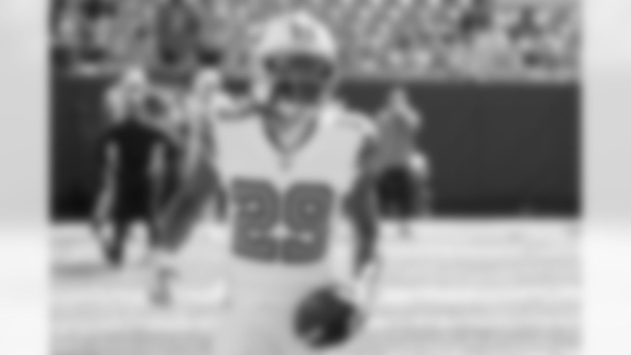 Check out the pregame photos from the New Orleans Saints game against the Carolina Panthers for Week 10 of the 2025 NFL season on Nov. 9, 2025 at Bank of America Stadium.