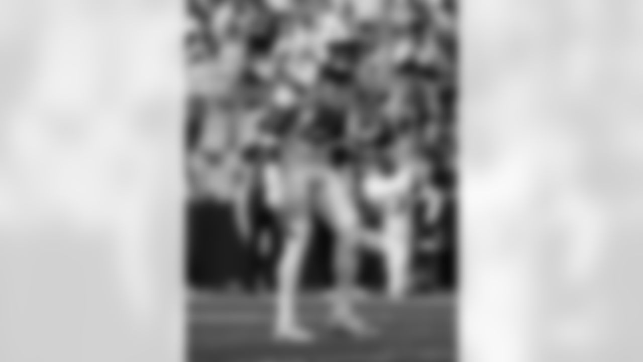 Check out the game action photos from the New Orleans Saints game against the Carolina Panthers for Week 10 of the 2025 NFL season on Nov. 9, 2025 at Bank of America Stadium.