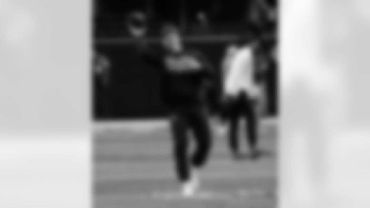 Check out the pregame photos from the New Orleans Saints game against the Atlanta Falcons for Week 18 of the 2025 NFL season on Jan. 4, 2026 at Mercedes-Benz Stadium.