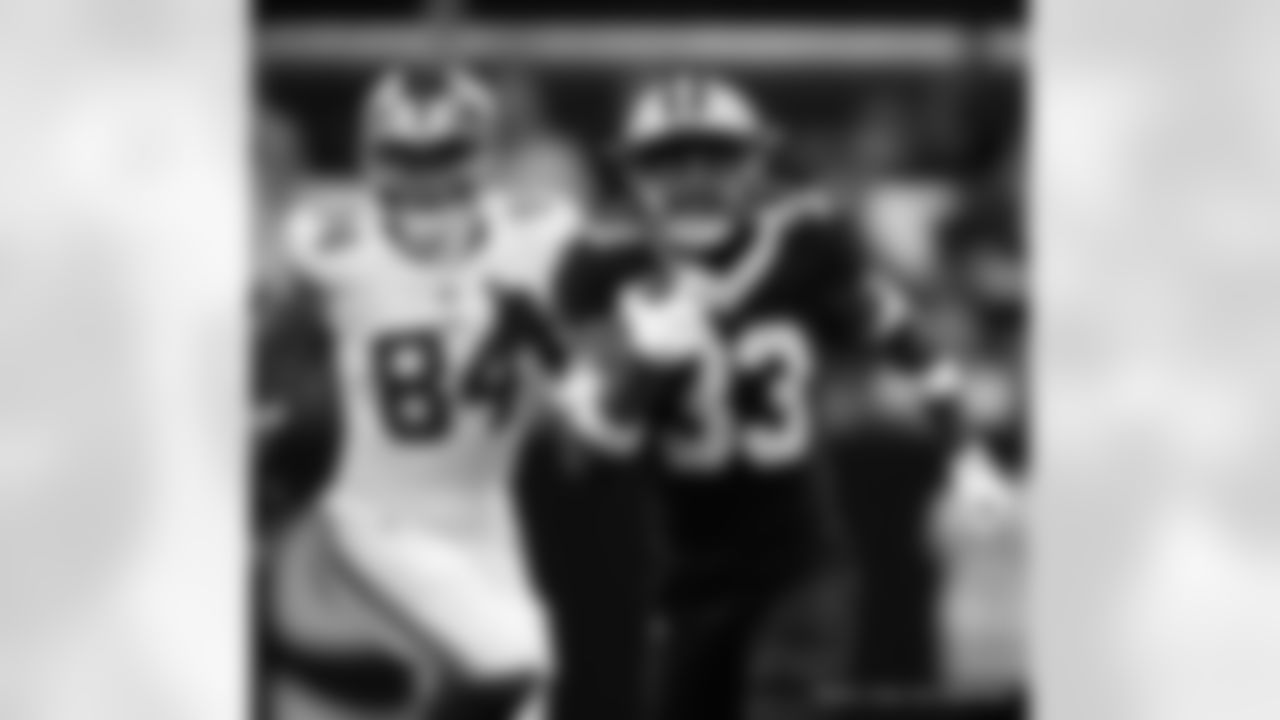 Check out the game action photos from the New Orleans Saints game against the New York Giants for Week 5 of the 2025 NFL season on Oct. 5, 2025 at Caesars Superdome.