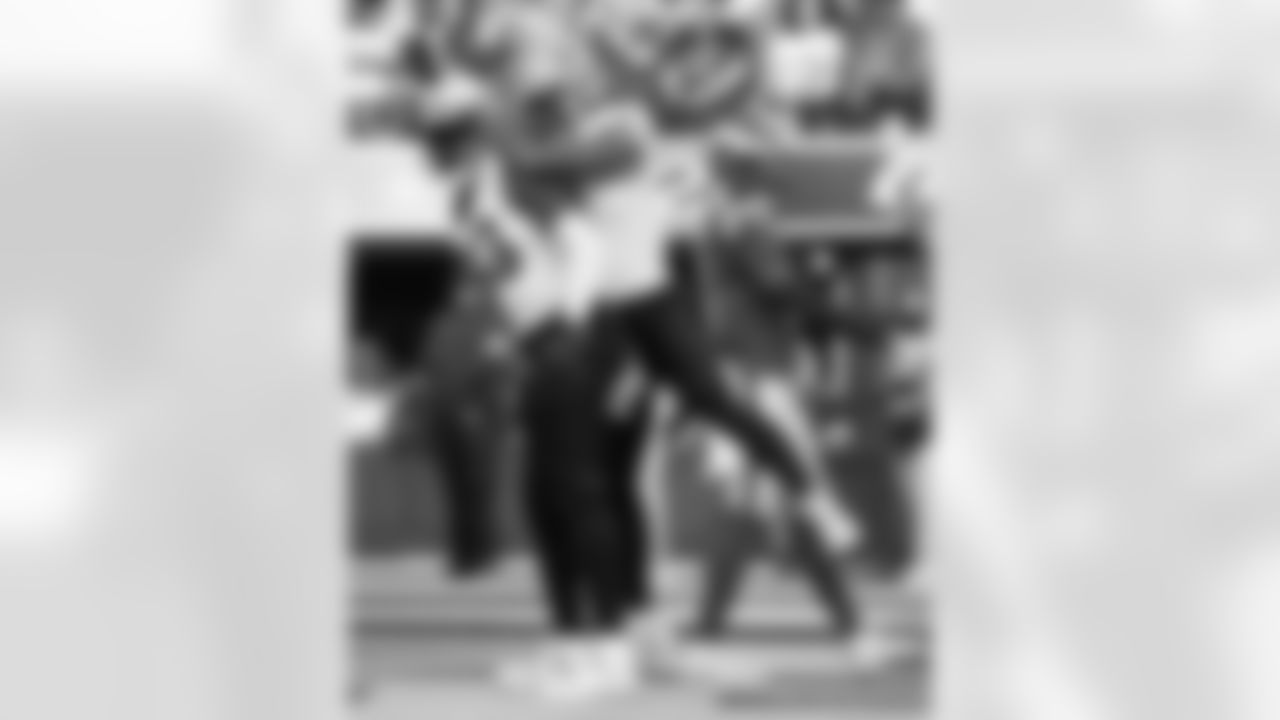 Check out the game action photos from the New Orleans Saints game against the Los Angeles Rams for Week 9 of the 2025 NFL season on Nov. 2, 2025 at SoFi Stadium.