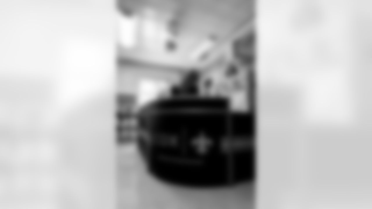 New Orleans Saints defensive end Cam Jordan joined students at Clancy Elementary School to unveil the school's new computer lab with new tech equipment and office supplies courtesy of Cox on Tuesday, Nov. 4, 2025.