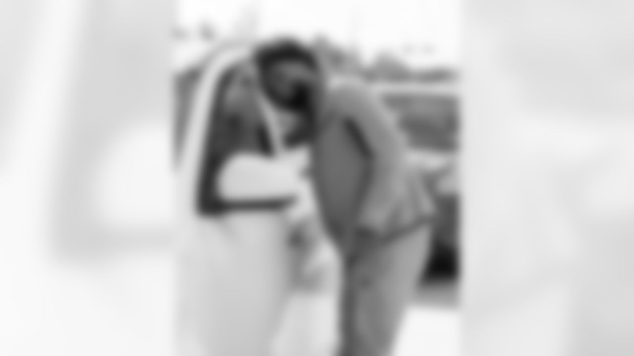 Chris Olave and The Olave Family Foundation volunteered with Lighthouse Nola and Second Harvest Food Bank for their Thanksgiving turkey drive through on Nov. 25, 2025.