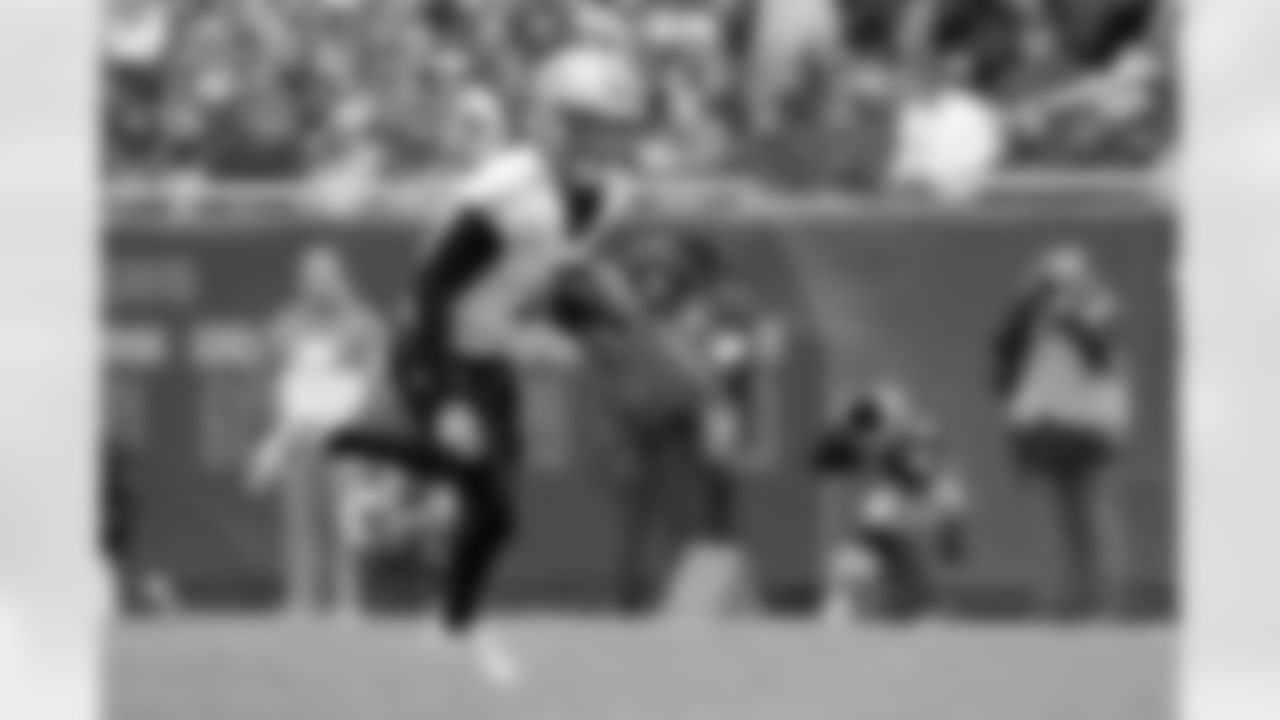 Check out the game action photos from the New Orleans Saints game against the Chicago Bears for Week 7 of the 2025 NFL season on Oct. 19, 2025 at Soldier Field.
