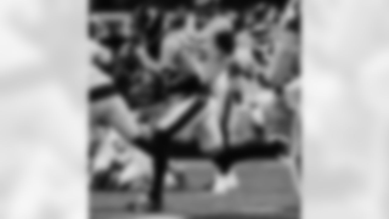 Check out the game action photos from the New Orleans Saints game against the New York Jets for Week 16 of the 2025 NFL season on Dec. 21, 2025 at the Caesars Superdome.