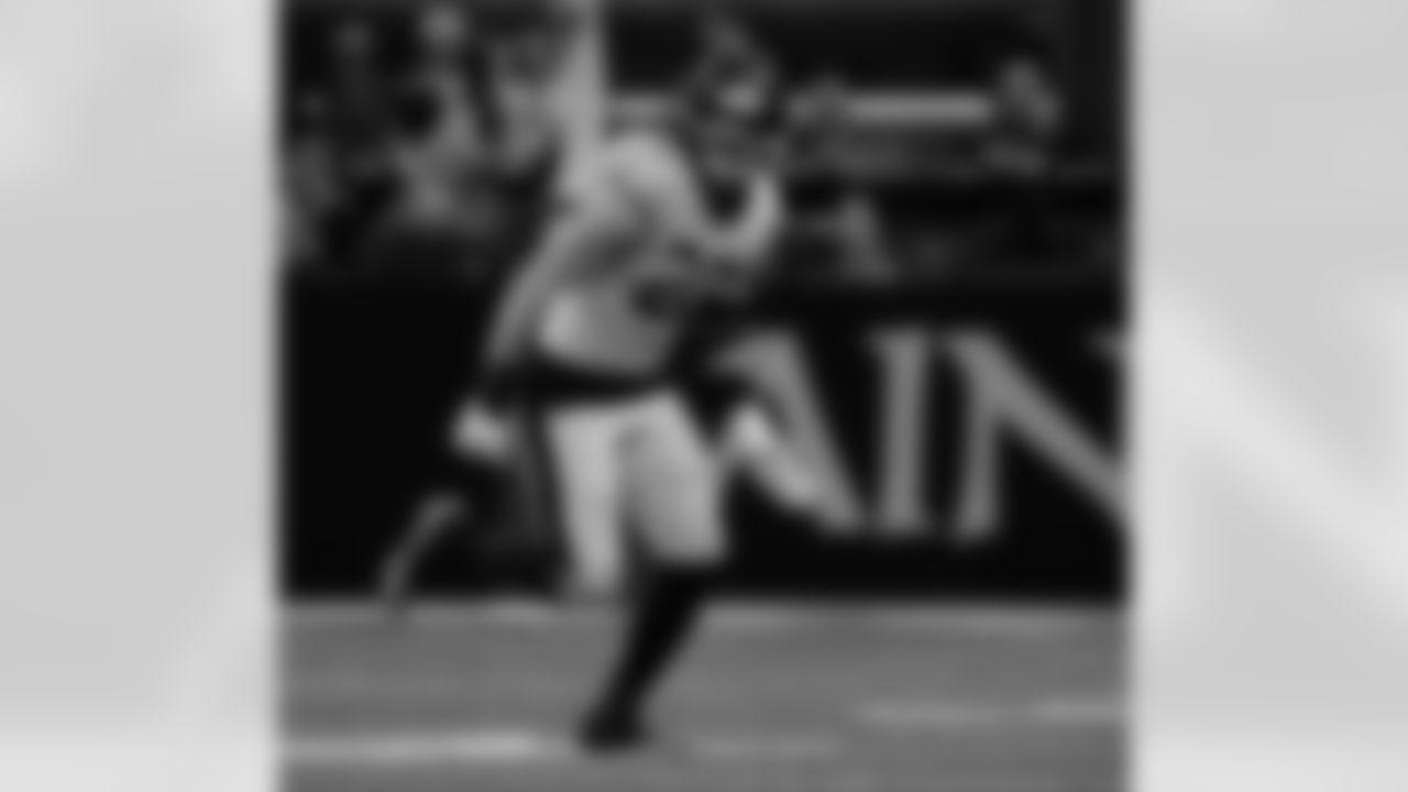 Check out the game action photos from the New Orleans Saints game against the New York Jets for Week 16 of the 2025 NFL season on Dec. 21, 2025 at the Caesars Superdome.