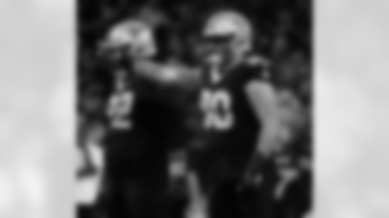 DT Bryan Bresee (90) and DT Davon Godchaux (92) in action during the New Orleans Saints game against the San Francisco 49ers for Week 2 of the 2025 NFL season on Sept. 14, 2025 at Caesars Superdome.