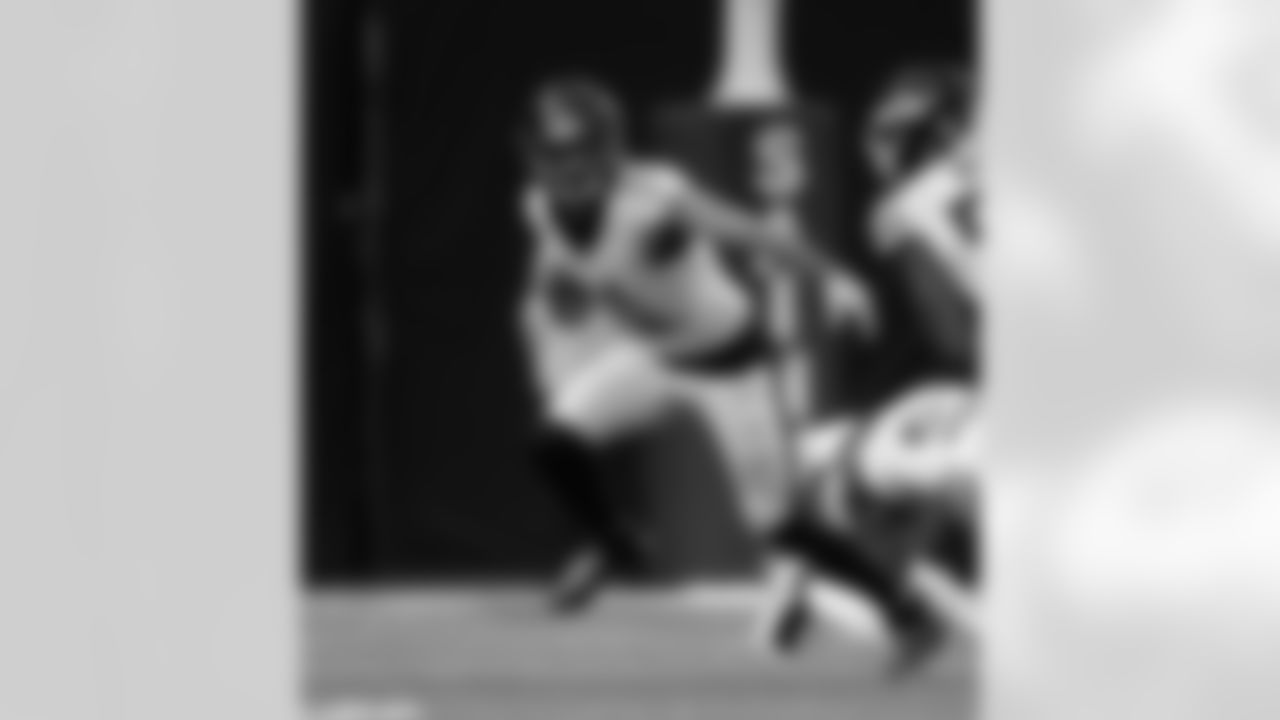 Check out the game action photos from the New Orleans Saints game against the New York Jets for Week 16 of the 2025 NFL season on Dec. 21, 2025 at the Caesars Superdome.