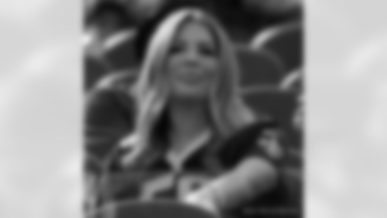 Check out the fan photos from the New Orleans Saints game against the Los Angeles Rams for Week 9 of the 2025 NFL season on Nov. 2, 2025 at SoFi Stadium.