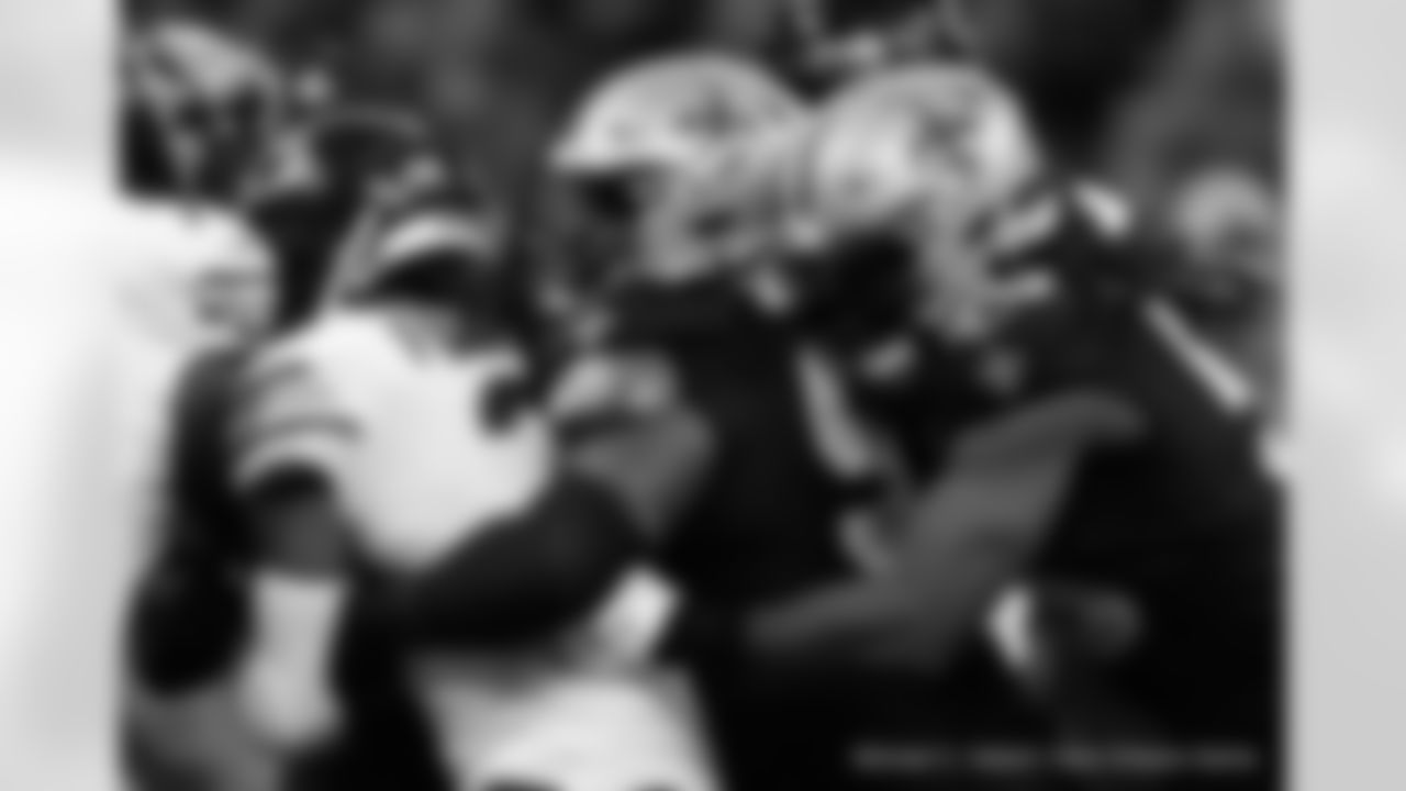 Check out the game action shots from the New Orleans Saints game against the Chicago Bears in Week 9 of the 2023 NFL season.