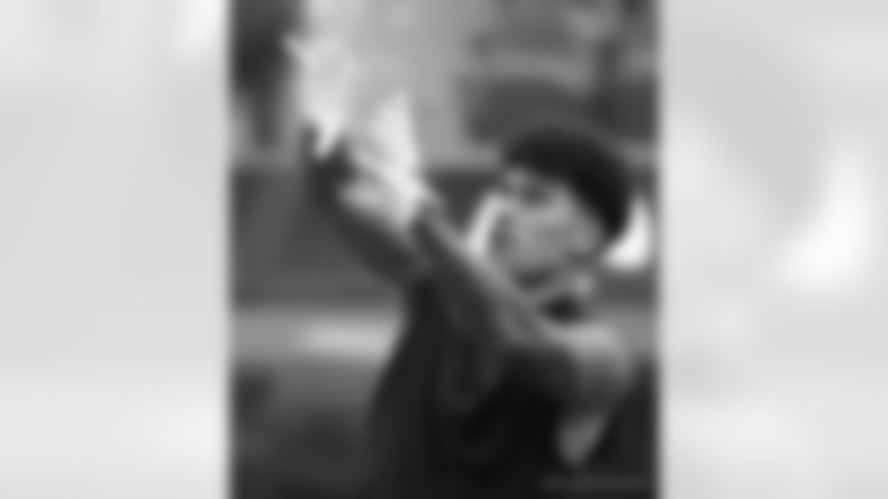 Check out the pregame photos from the New Orleans Saints game against the Los Angeles Rams for Week 9 of the 2025 NFL season on Nov. 2, 2025 at SoFi Stadium.