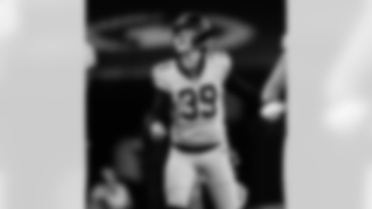 Check out the game action photos from the New Orleans Saints game against the New York Jets for Week 16 of the 2025 NFL season on Dec. 21, 2025 at the Caesars Superdome.