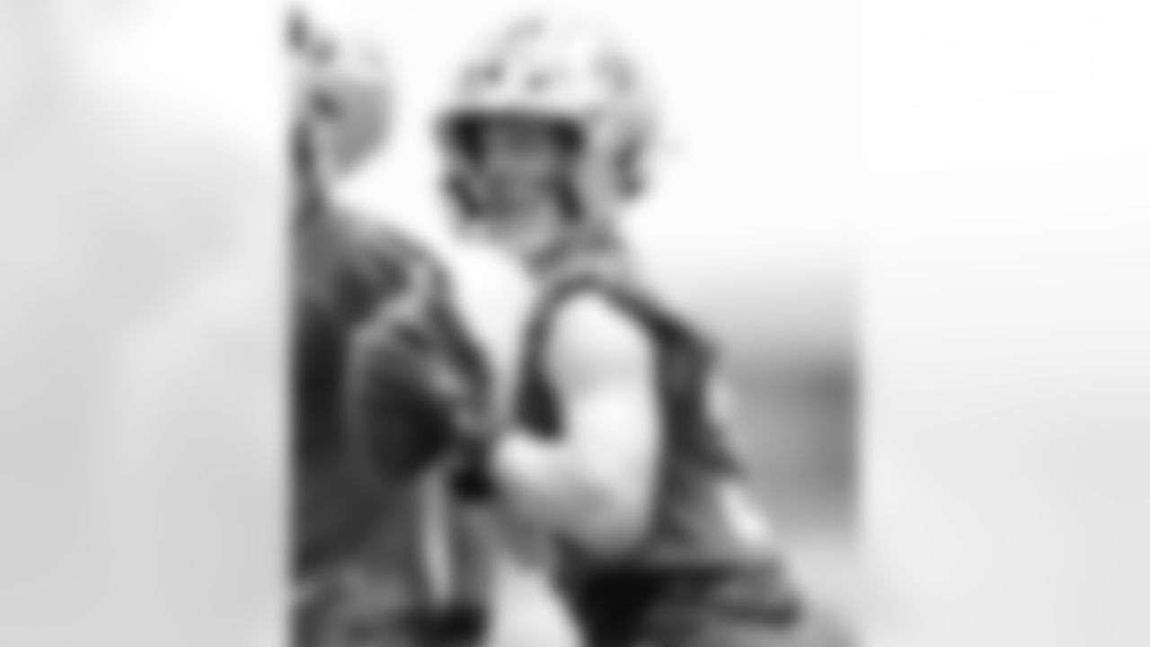 New Orleans Saints players participate in Day 1 of 2025 Saints Minicamp at the Ochsner Sports Performance Center on Tuesday, June 10, 2025.