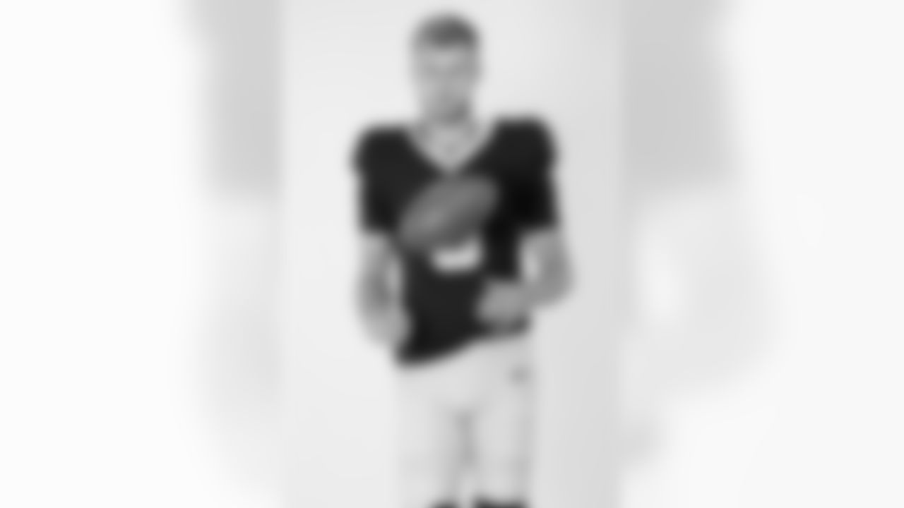 New Orleans Saints quarterback Tyler Shough (6) poses for a portrait during the NFLPA Rookie Premiere on Saturday, May 17, 2025 in Thousand Oaks, Calif. (Ben Liebenberg/NFL)