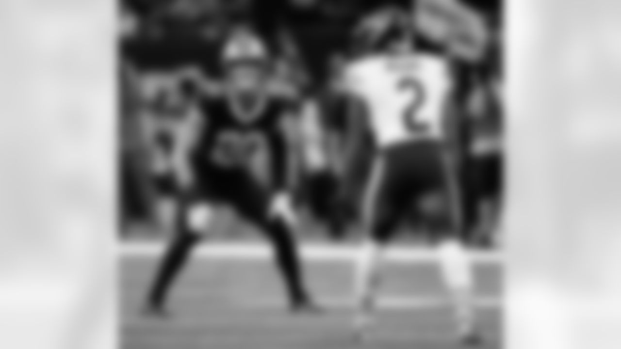 Check out the game action shots from the New Orleans Saints game against the Chicago Bears in Week 9 of the 2023 NFL season.