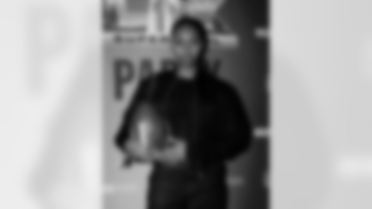 The NFL hosted a Super Bowl LX watch party at Casino Mistinguett in Paris on Sunday, February 8, 2026, featuring a Saints-branded corner with gift bags including Saints hats. Additionally, the French Quarter podcast organized a watch party for American football fans in Paris.