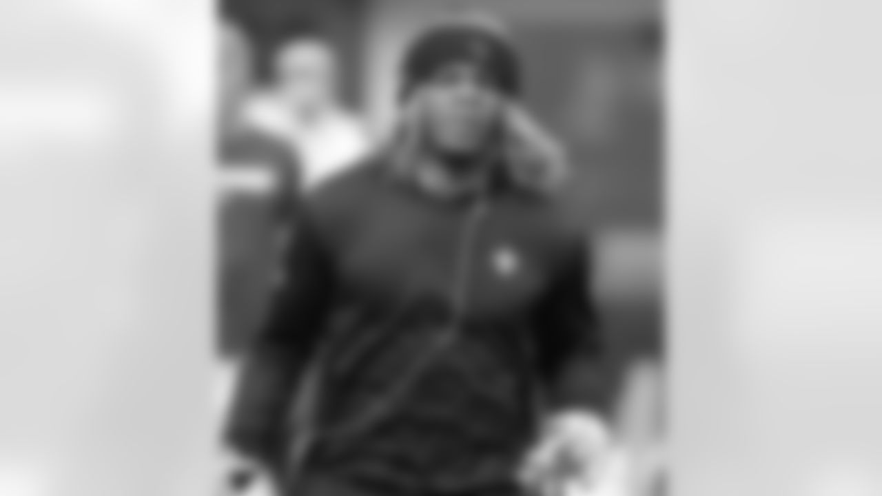 Check out the pregame photos from the New Orleans Saints game against the Los Angeles Rams for Week 9 of the 2025 NFL season on Nov. 2, 2025 at SoFi Stadium.