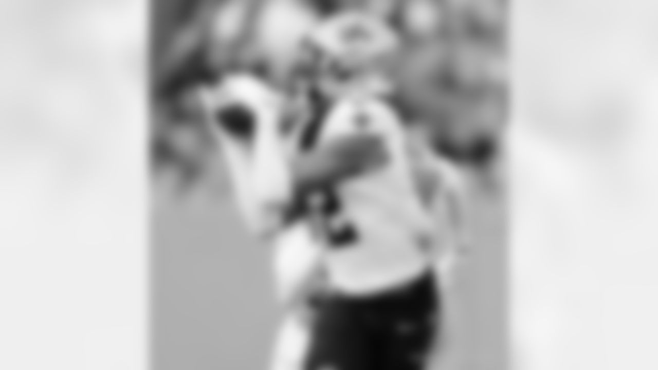 Check out the game action photos from the New Orleans Saints game against the Tennessee Titans for Week 17 of the 2025 NFL season on Dec. 28, 2025 at Nissan Stadium.