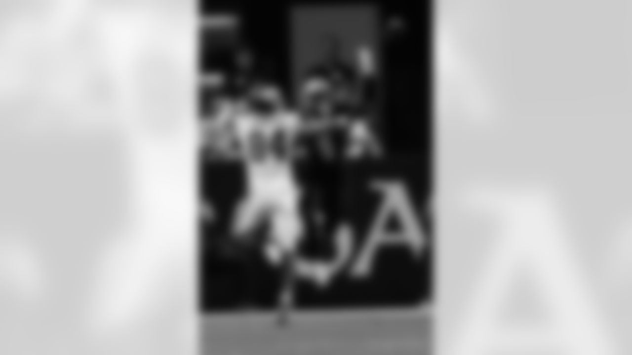Check out the game action photos from the New Orleans Saints game against the New York Giants for Week 5 of the 2025 NFL season on Oct. 5, 2025 at Caesars Superdome.