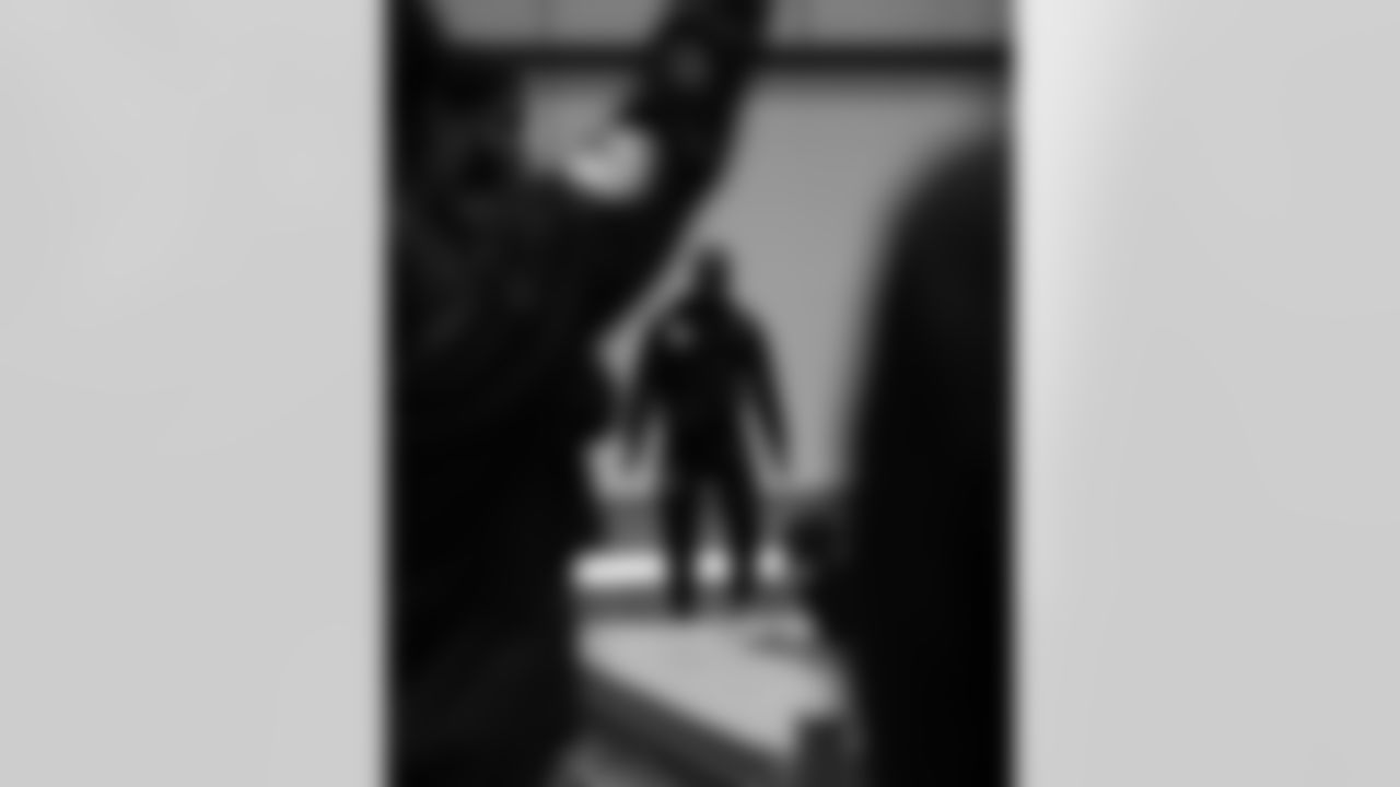 The New Orleans Saints hosted a football camp for 50 local youth alongside HBCU Legacy Bowl players at the Ochsner Sports Performance Center on Wednesday, Feb. 18, 2025. The clinic featured Saints legend Greg Fassitt, who was in attendance to speak with each HBCU Legacy Bowl team.