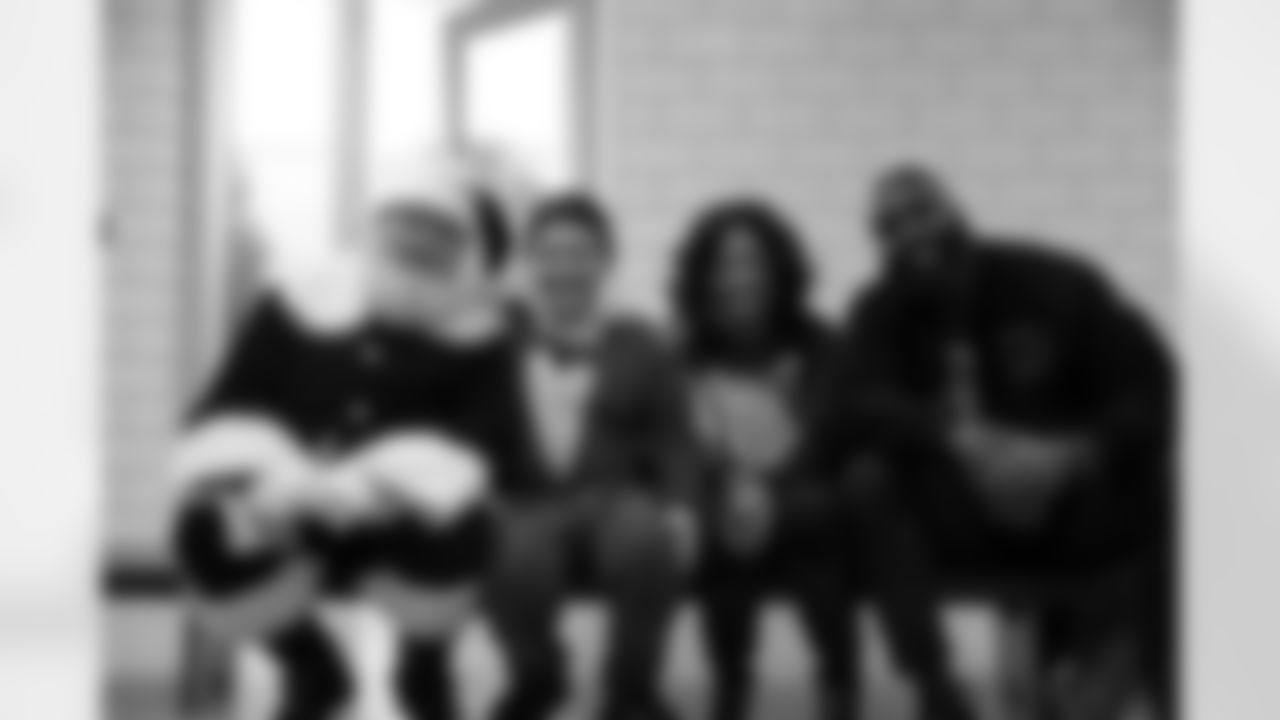 New Orleans Saints linebacker Demario Davis and his wife Tamela, through their Devoted Dreamers Foundation, teamed up with the Beignet Fest Foundation to gift holiday presents to 50 kids from Camp Benny on Wednesday, Dec. 10, 2025.