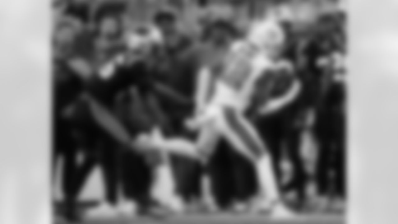 Check out the game action photos from the New Orleans Saints game against the Carolina Panthers for Week 10 of the 2025 NFL season on Nov. 9, 2025 at Bank of America Stadium.