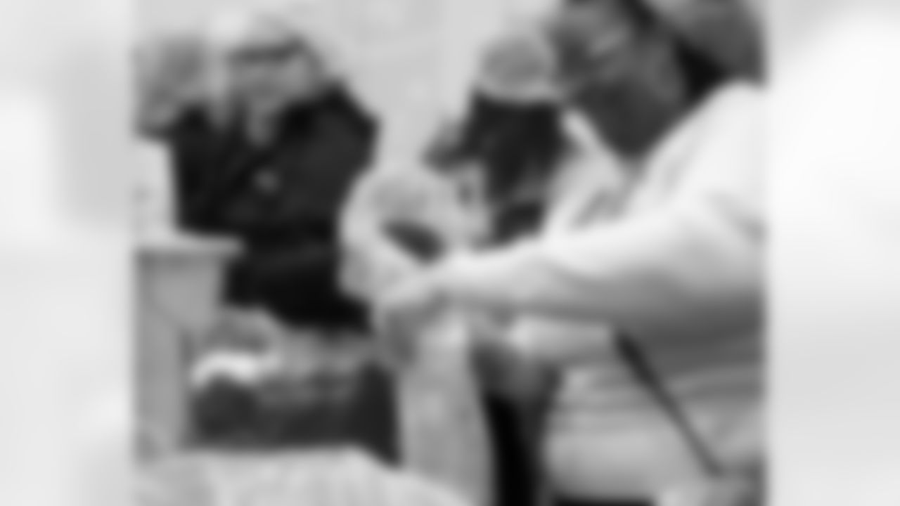 New Orleans Saints legend Devery Henderson joined LA Blue for a meal packing event for the local community, honoring the legacy of Martin Luther King Jr., on January 19, 2026.