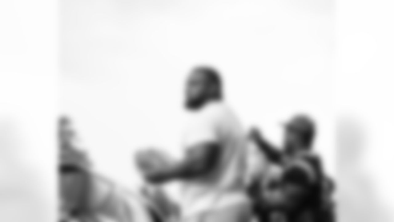 New Orleans Saints defensive tackle Davon Godchaux hosted a Thanksgiving turkey distribution for local residents at the COPAC Community Center on Nov. 25, 2025. The Plaquemine High School football team assisted Godchaux in the giveaway.