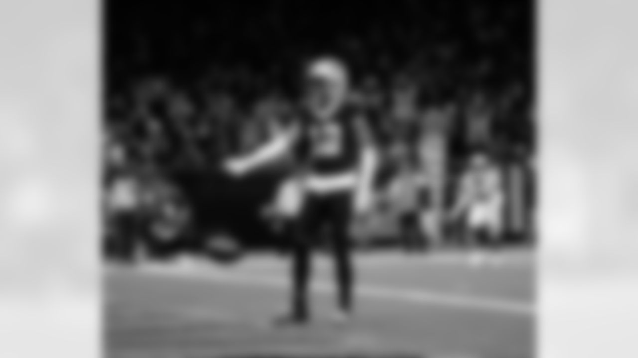 Check out the game action photos from the New Orleans Saints game against the Carolina Panthers for Week 15 of the 2025 NFL season on Dec. 14, 2025 at the Caesars Superdome.