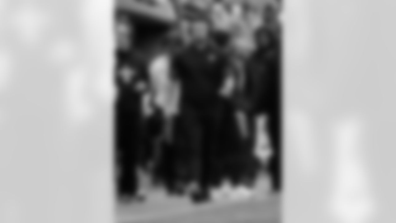 Check out the game action photos from the New Orleans Saints game against the Chicago Bears for Week 7 of the 2025 NFL season on Oct. 19, 2025 at Soldier Field.