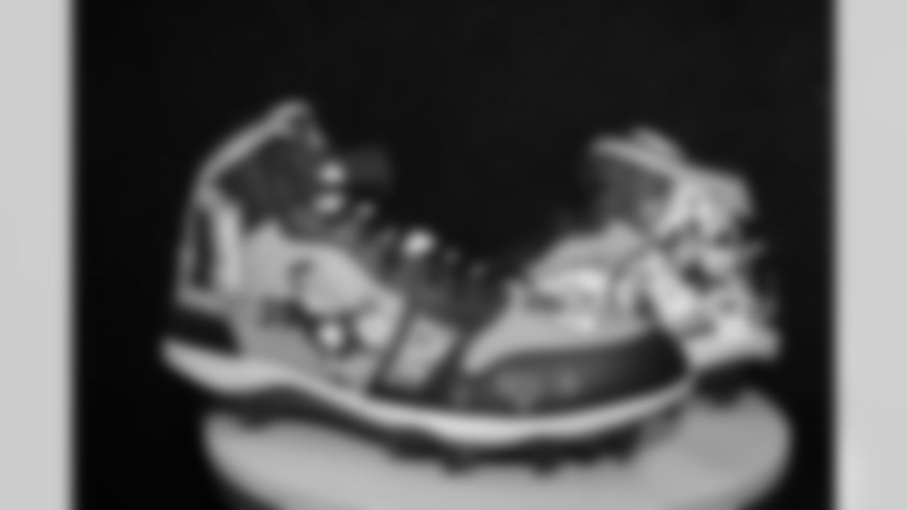 Get a preview as New Orleans Saints owner Gayle Benson, players and coaches honor their personal causes and foundations for the 2025 NFL My Cause My Cleats initiative during their Week 12 game against the Atlanta Falcons.
John Ridgeway: Zeus' Rescues | Artist: Sandi DeMeo