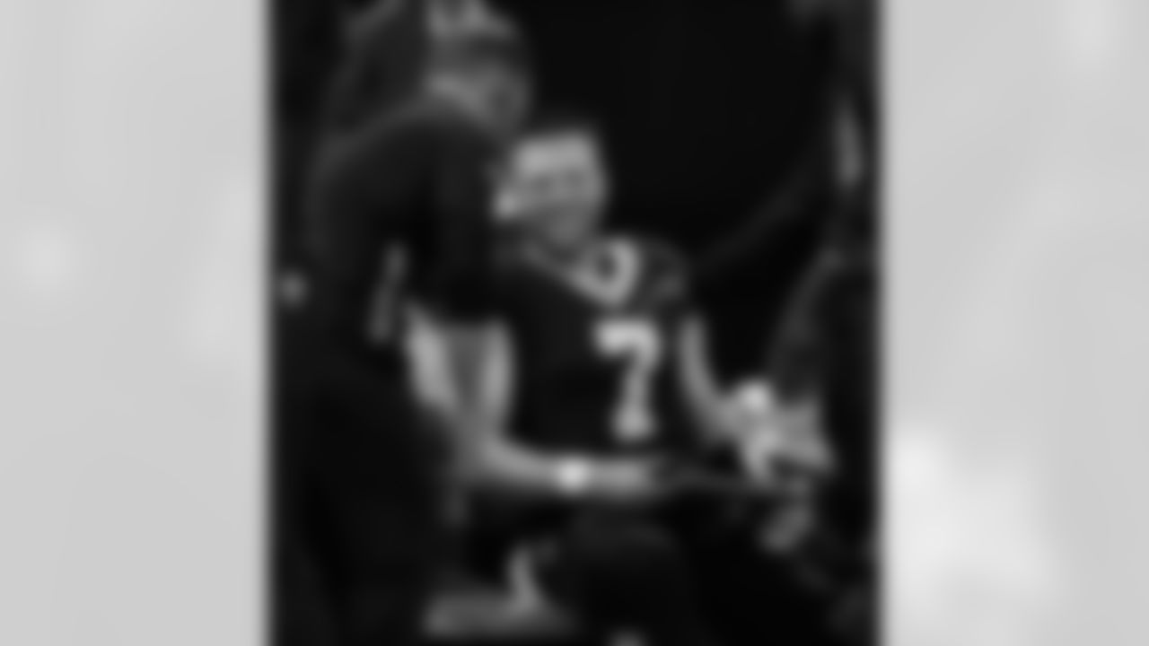 Check out the game action photos from the New Orleans Saints game against the New York Giants for Week 5 of the 2025 NFL season on Oct. 5, 2025 at Caesars Superdome.