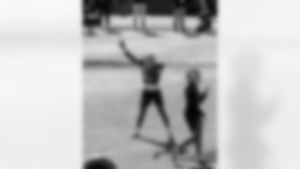 Check out photos from Day 1 of practices at the 2026 Panini Senior Bowl in Mobile, Ala. on Tuesday, Jan. 27, featuring top NFL Draft prospects and Saints personnel including Associate Head Coach and Running Backs Coach Joel Thomas, Quarterbacks Coach Scott Tolzien, Assistant Special Teams Coach Kyle Wilber, Assistant Defensive Backs Coach Robert Blanton, and Assistant to the Head Coach Mike Martinez working with players.