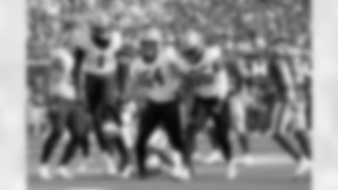 Check out the game action photos from the New Orleans Saints game against the Los Angeles Rams for Week 9 of the 2025 NFL season on Nov. 2, 2025 at SoFi Stadium.