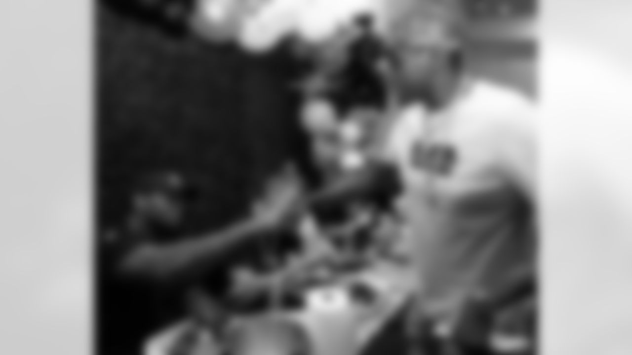 Our 2025 New Orleans Saints rookies had their first taste of New Orleans cuisine at the Touchdown Club's annual rookie crawfish boil and experienced the culture of the city with a ride on the historic Steamboat Natchez and Mardi Gras World tour.