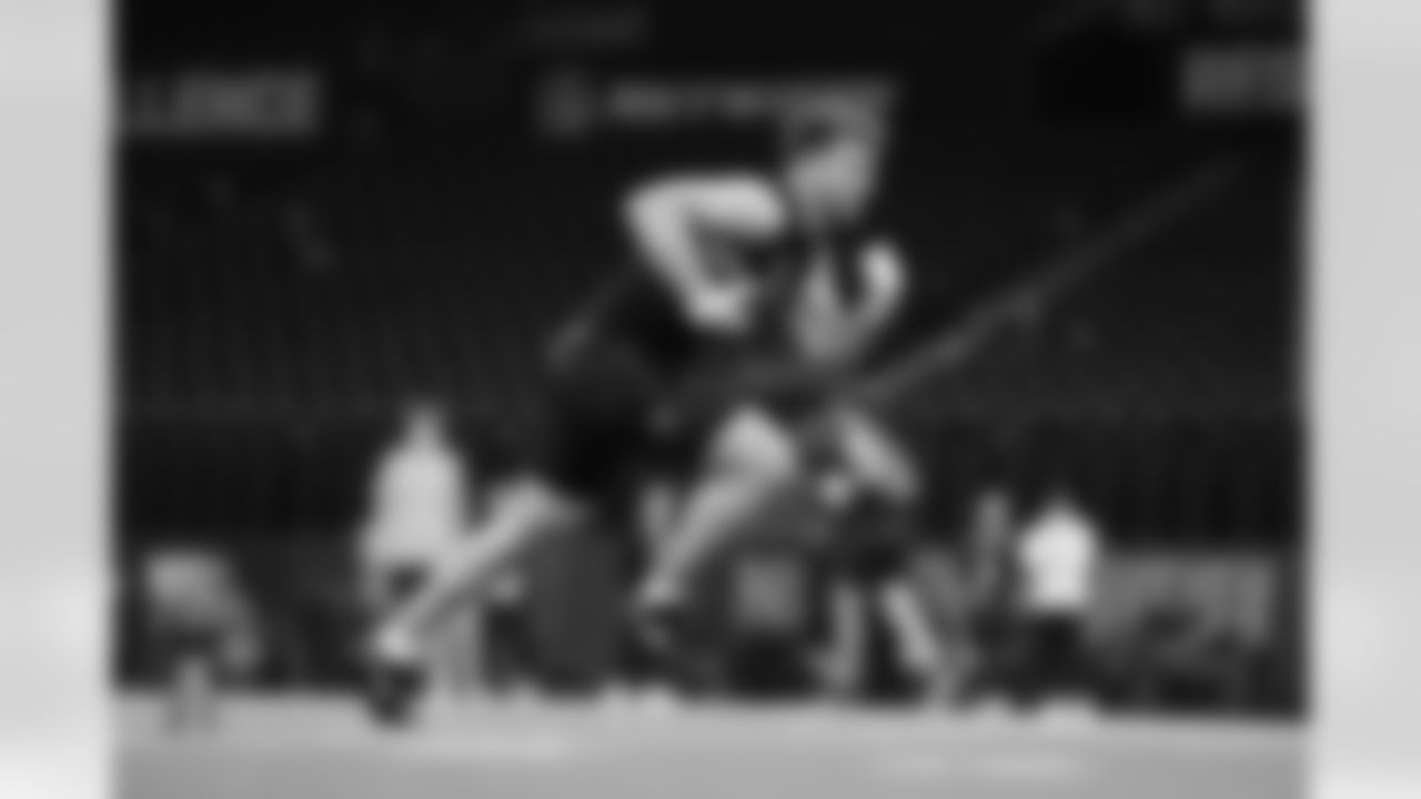 Ohio State tight end Max Klare (13) participates in a drill during the 2026 NFL Scouting Combine on Friday, February 27, 2026 in Indianapolis, Indiana.