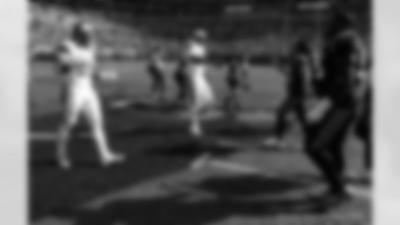 Check out the pregame photos from the New Orleans Saints game against the Carolina Panthers for Week 10 of the 2025 NFL season on Nov. 9, 2025 at Bank of America Stadium.