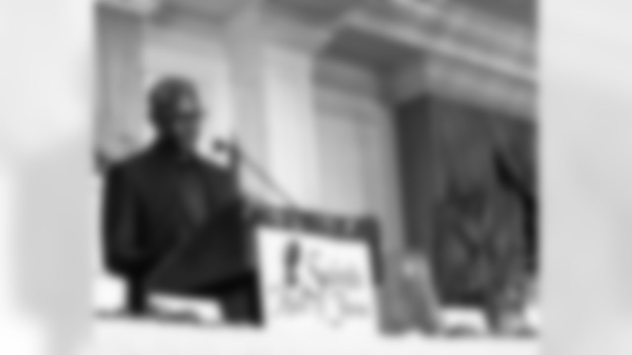 The New Orleans Saints honored Tracy Porter and Brett Maxie as the newest members inducted into the Saints Hall of Fame during a luncheon held on Friday, Dec. 12, 2025. Additionally, the late Ed Daniels was honored with the Joe Gemelli "Fleur de Lis" Award, and Steve Gleason received the inaugural Saints Hall of Fame Courage Award.