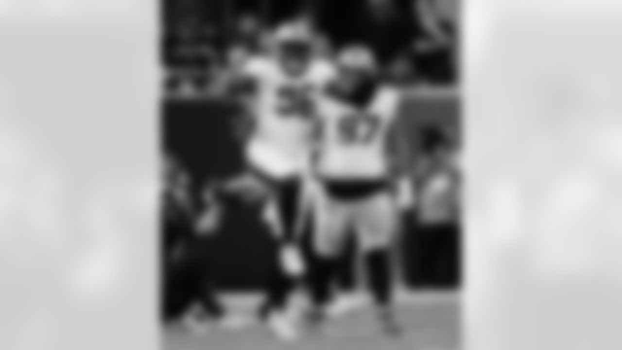 Check out the game action photos from the New Orleans Saints game against the Atlanta Falcons for Week 18 of the 2025 NFL season on Jan. 4, 2026 at Mercedes-Benz Stadium.