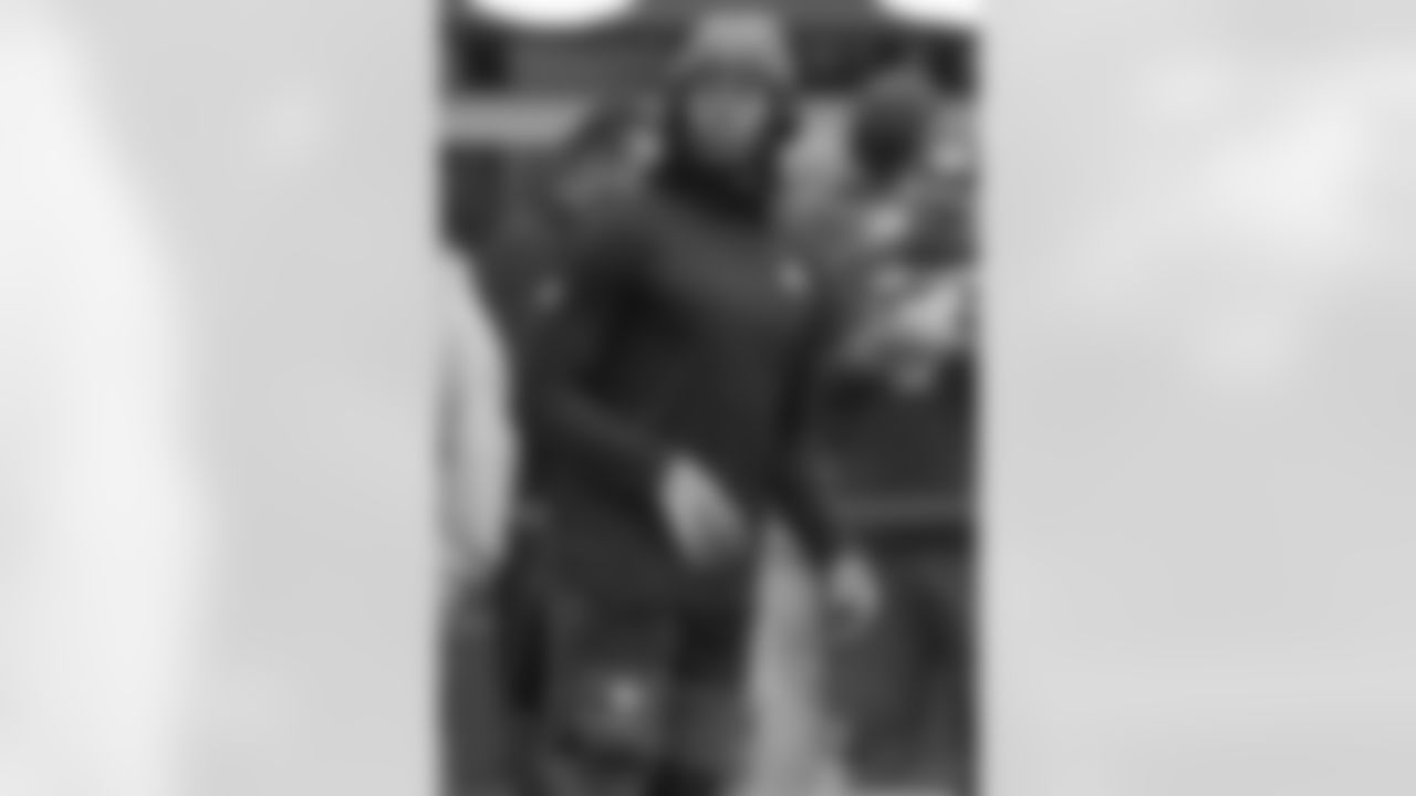 Check out the pregame photos from the New Orleans Saints game against the Los Angeles Rams for Week 9 of the 2025 NFL season on Nov. 2, 2025 at SoFi Stadium.