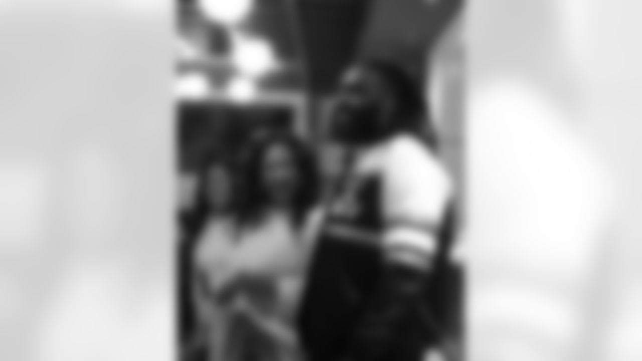 New Orleans Saints linebacker Demario Davis and his wife Tamela, alongside Devoted Dreamers and Ochsner Health, hosted a brunch and networking event for 2025 season micro-grant recipients on Saturday, Dec. 20, 2025 at the Ochsner Sports Performance Center. Following the event, recipients received tickets to attend the Saints' final home game of the season.