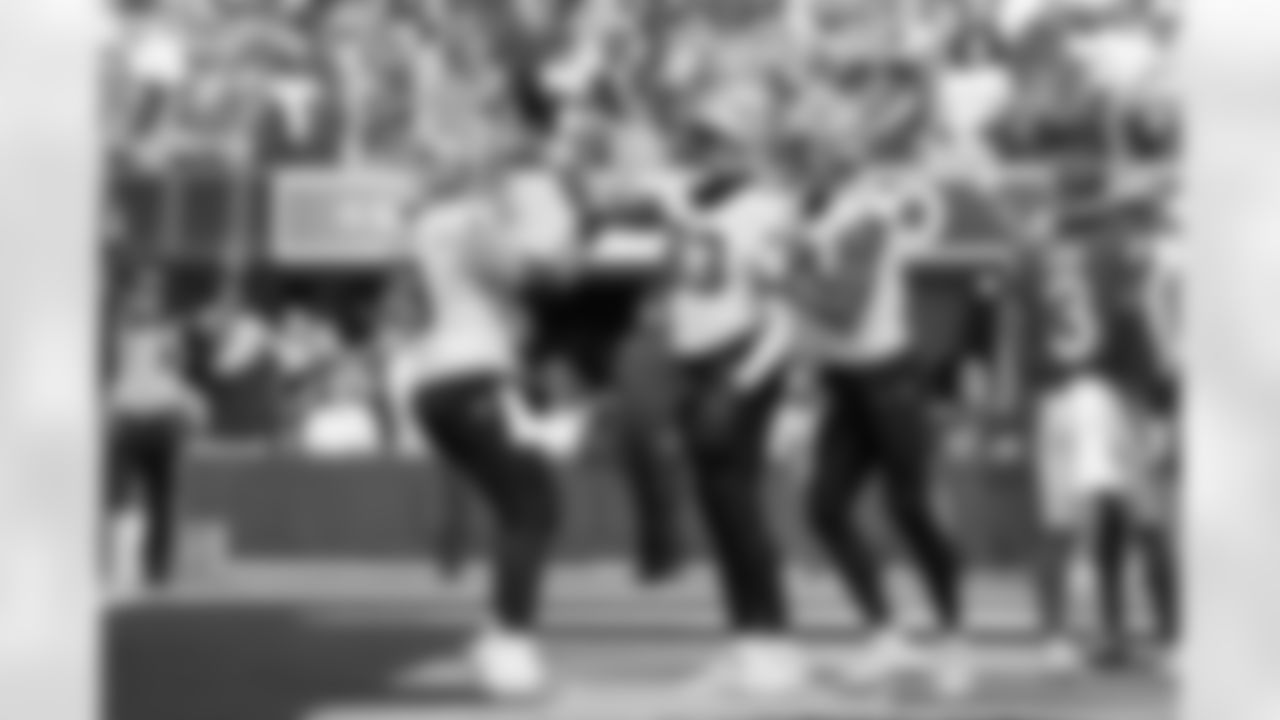 Check out the game action photos from the New Orleans Saints game against the Los Angeles Rams for Week 9 of the 2025 NFL season on Nov. 2, 2025 at SoFi Stadium.