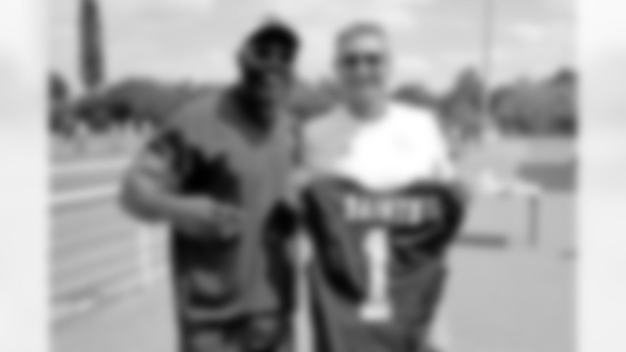 New Orleans Saints linebacker Demario Davis joined young athletes for a Play Football Experience and Flag Football clinic in Paris, France on Saturday, July 12, 2025.