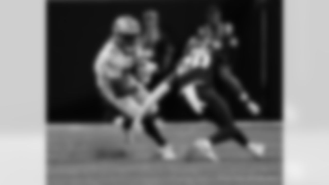 Check out the game action photos from the New Orleans Saints game against the Atlanta Falcons for Week 18 of the 2025 NFL season on Jan. 4, 2026 at Mercedes-Benz Stadium.