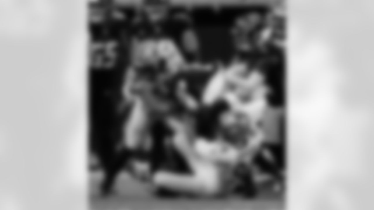 Check out the game action photos from the New Orleans Saints game against the Atlanta Falcons for Week 18 of the 2025 NFL season on Jan. 4, 2026 at Mercedes-Benz Stadium.