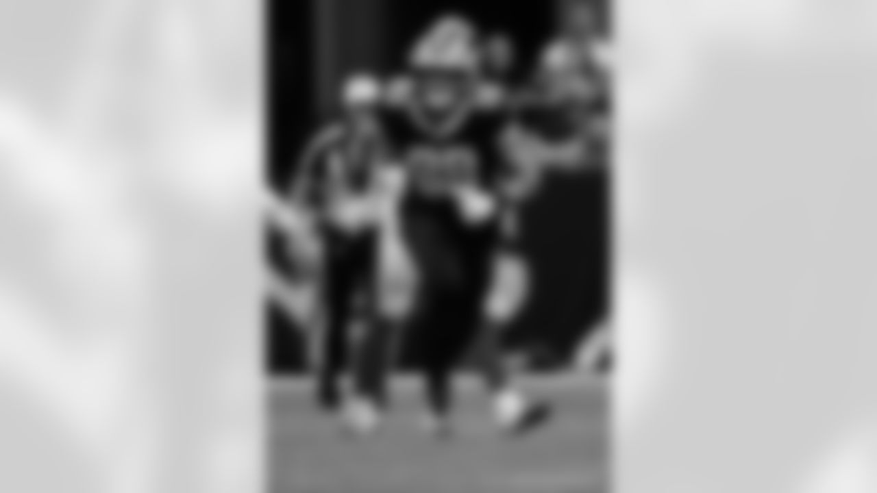 Check out the game action photos from the New Orleans Saints game against the New York Giants for Week 5 of the 2025 NFL season on Oct. 5, 2025 at Caesars Superdome.